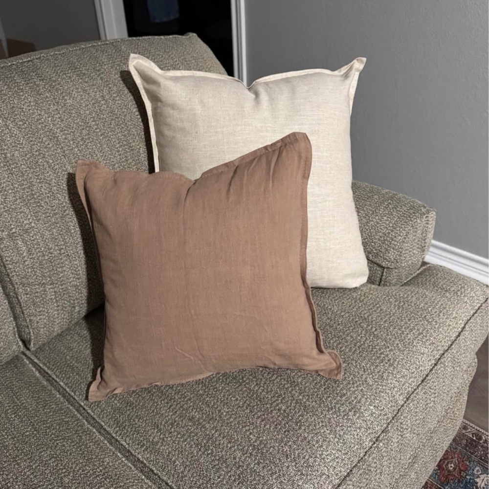 Set of 2 new linen pillow cases
